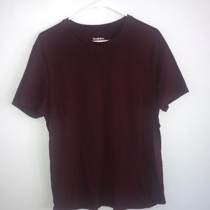 Maroon tshirt